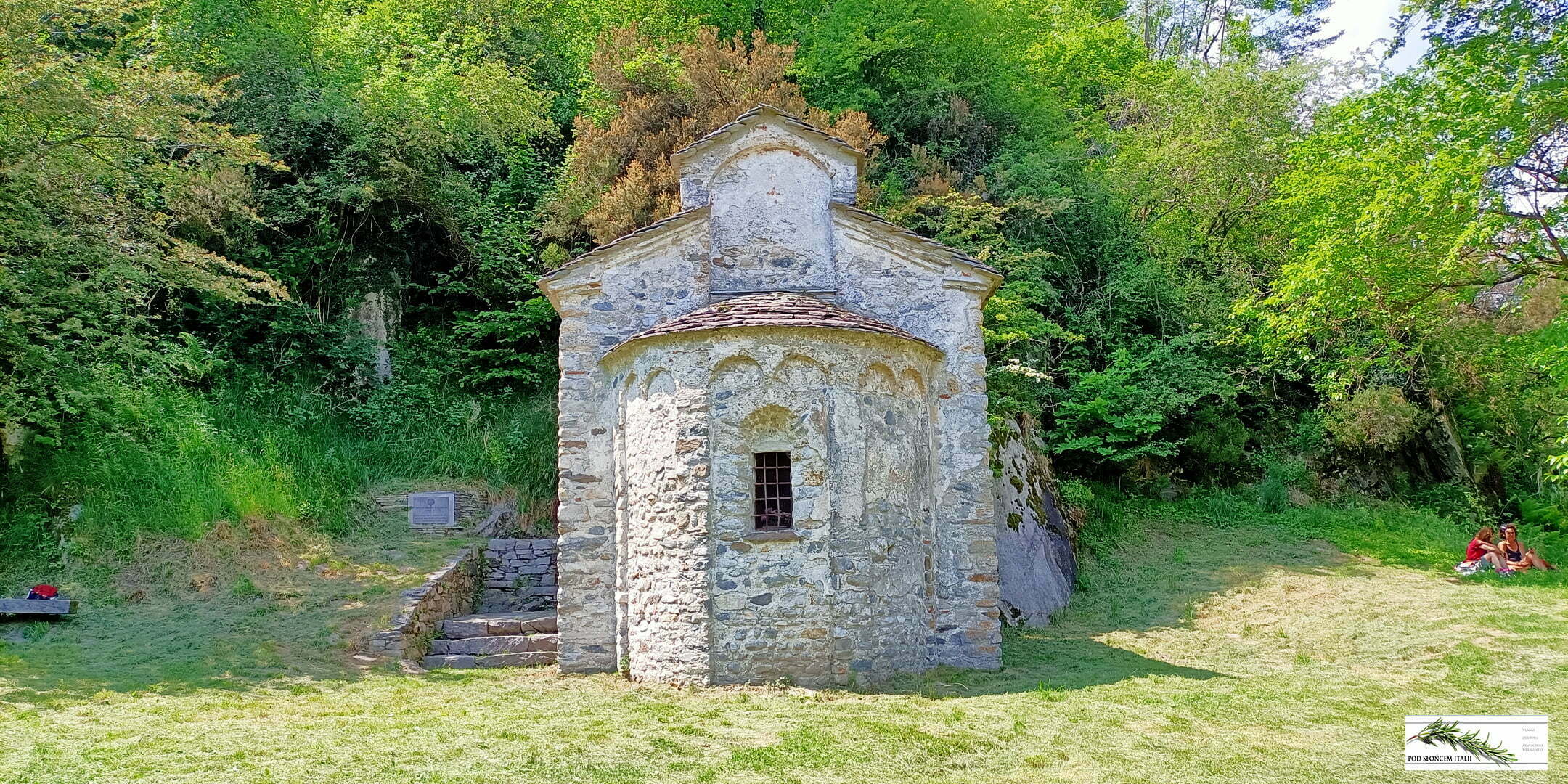 San Fedelino, romański kościół schowany w okolicach jezior Como i Mezzola